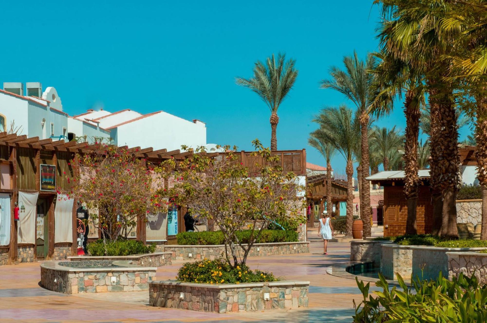 Reef Oasis Blue Bay Resort & Spa Sharm el-Sheikh Exterior photo