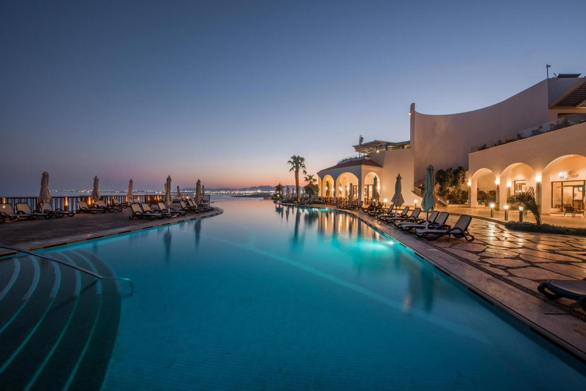 Reef Oasis Blue Bay Resort & Spa Sharm el-Sheikh Exterior photo